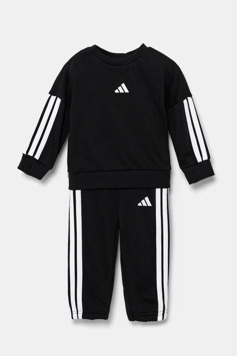 3 Stripes