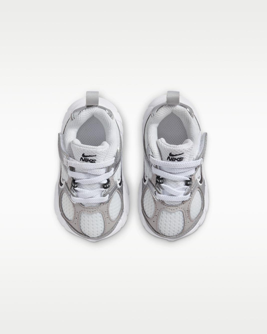 V5 Runner HQ6413 100 NIKE 