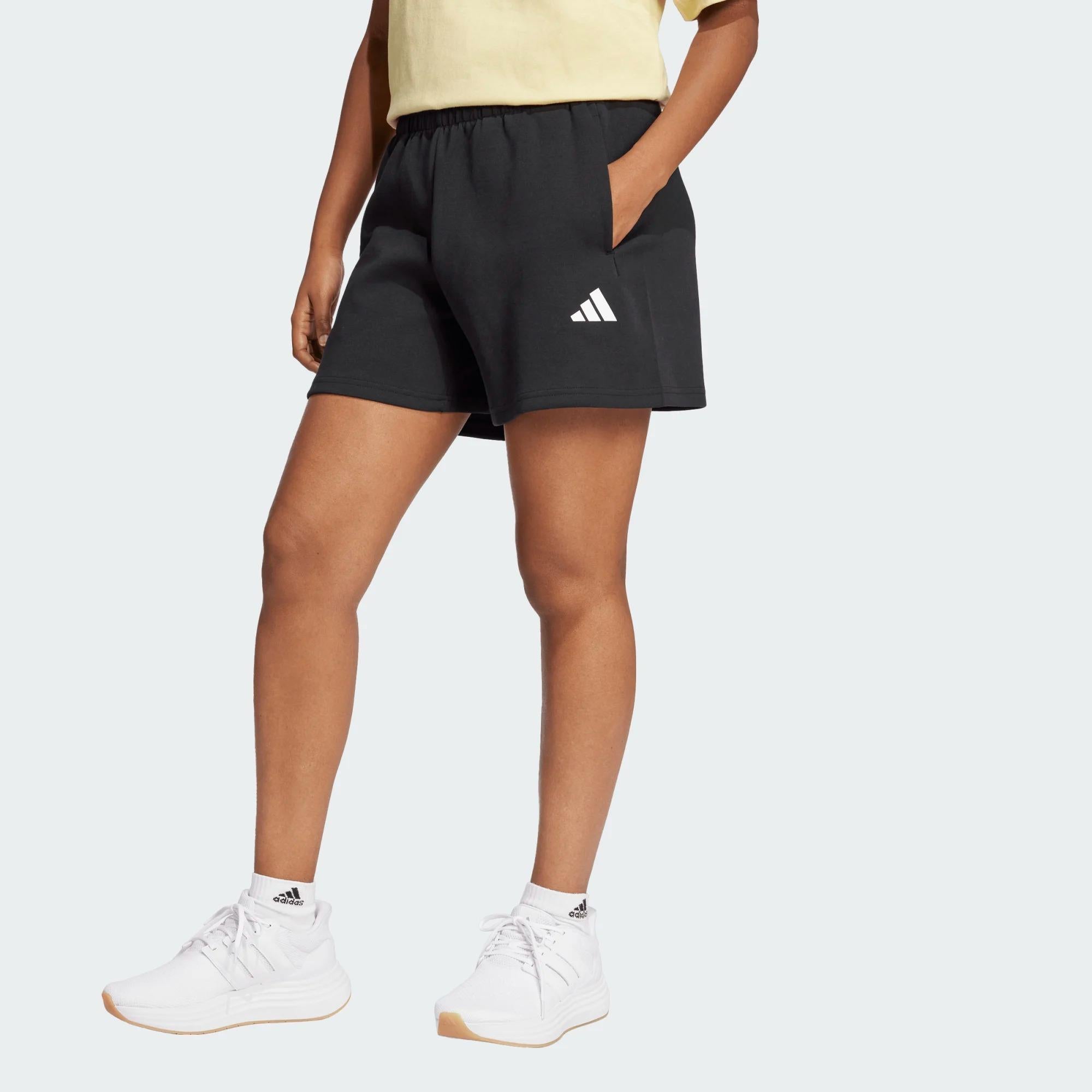Adidas Shorts JC5466 - ADIDAS 