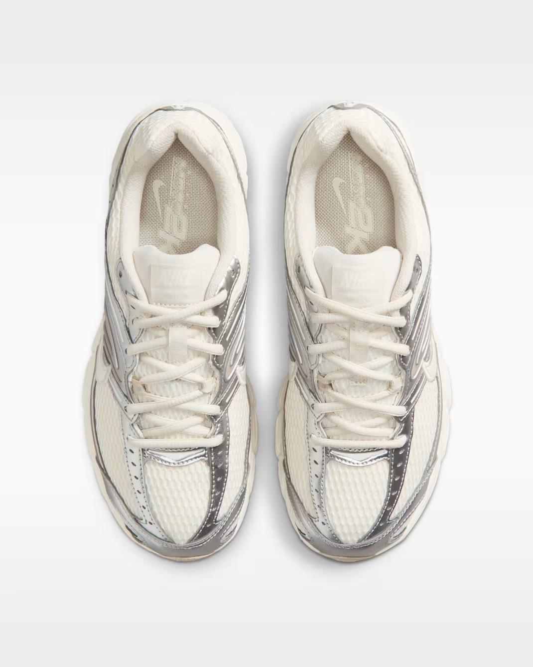 Nike Air Max Moto 2K HQ2056 108 NIKE 