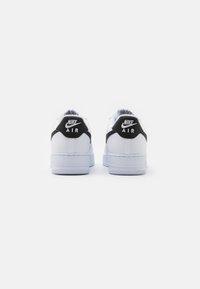 Air Force CT2302 100 NIKE 