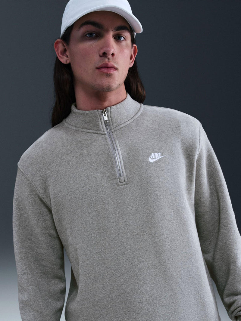 Nike Sportswear Club