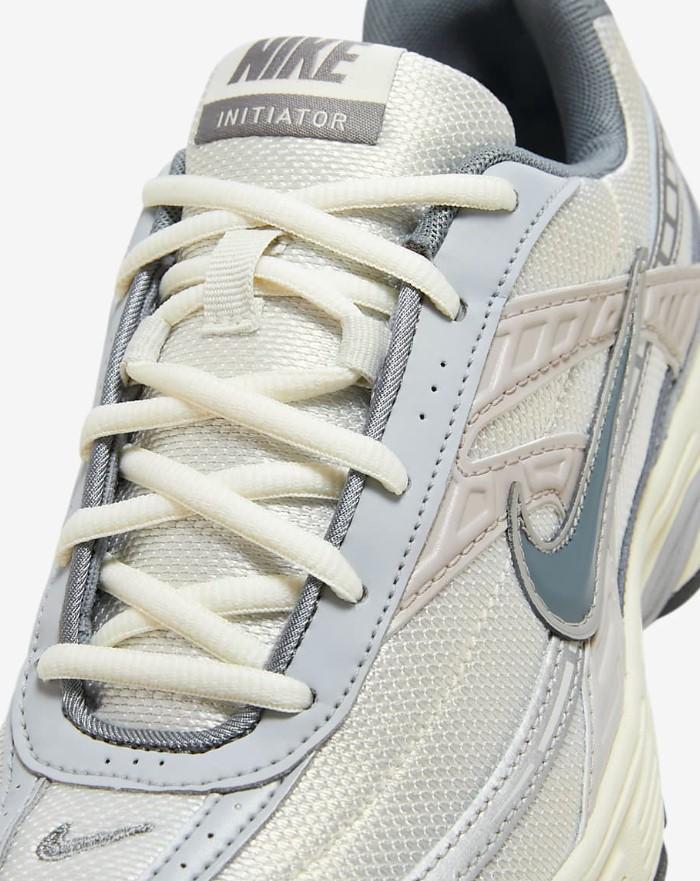 Initiator HQ1179 001 NIKE 