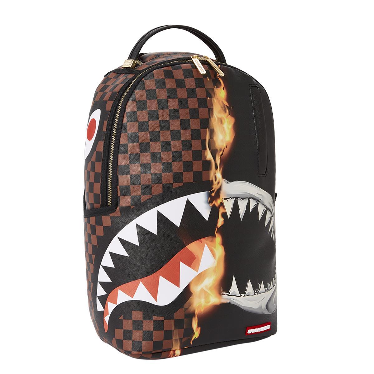 Burnt Shark In Paris 910B3460NSZ UNI SPRAYGROUND 