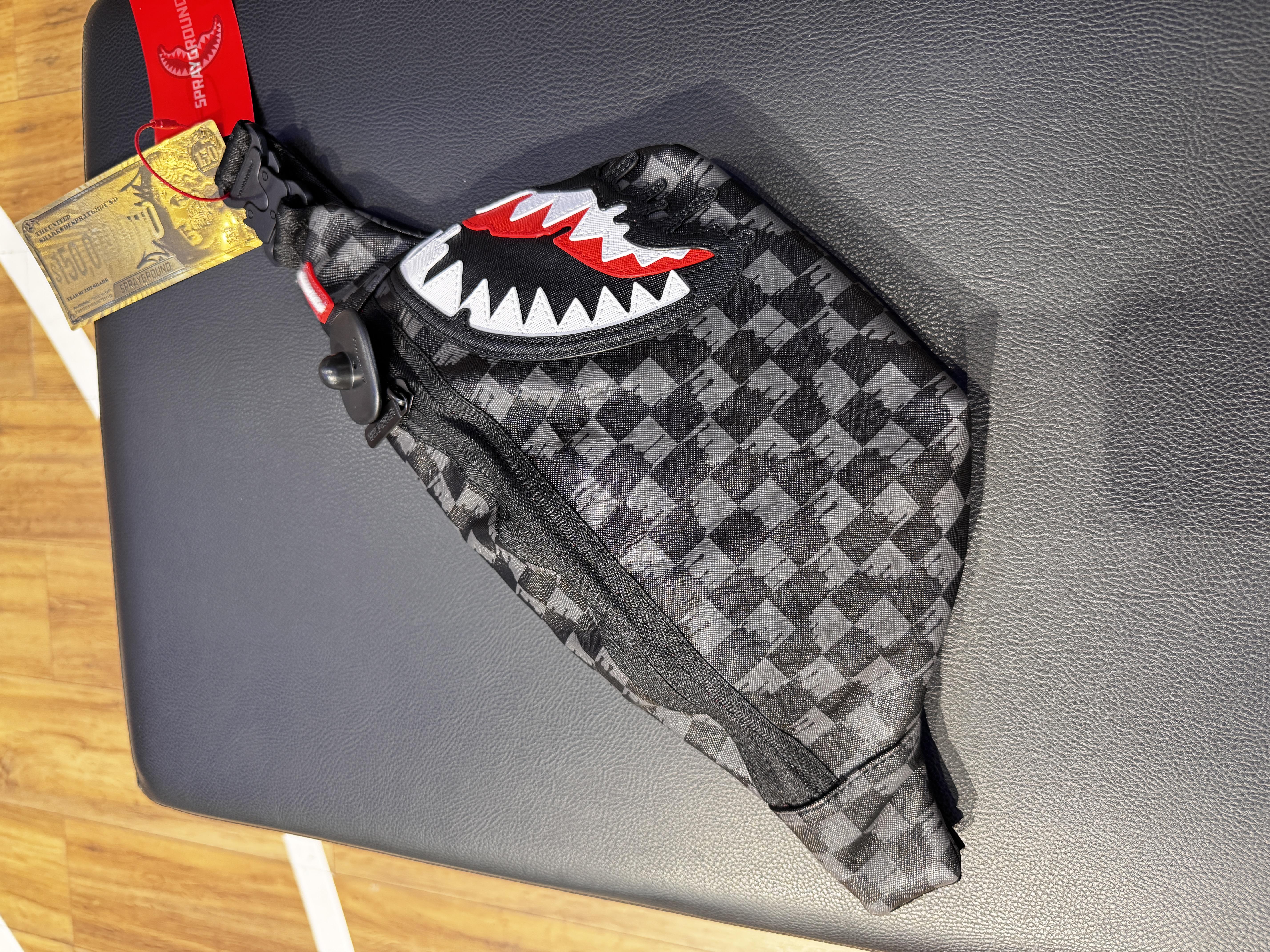 Dripping Sharks In Paris 910B7971 NSZ SPRAYGROUND 