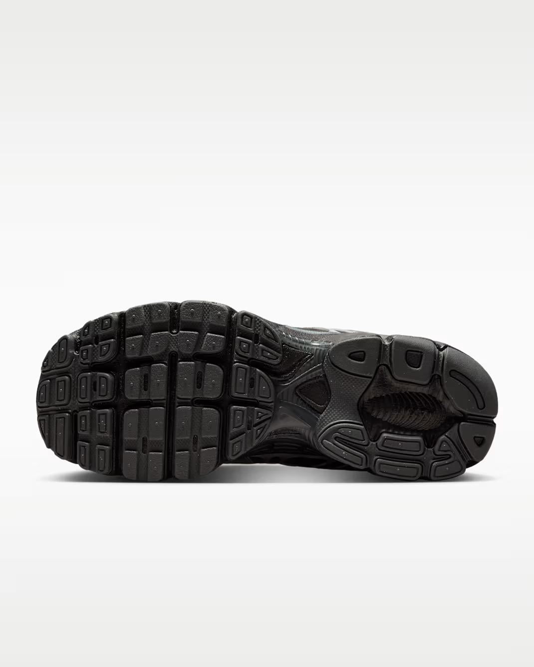 Nike Air Max Moto 2K HQ2056 007 NIKE 