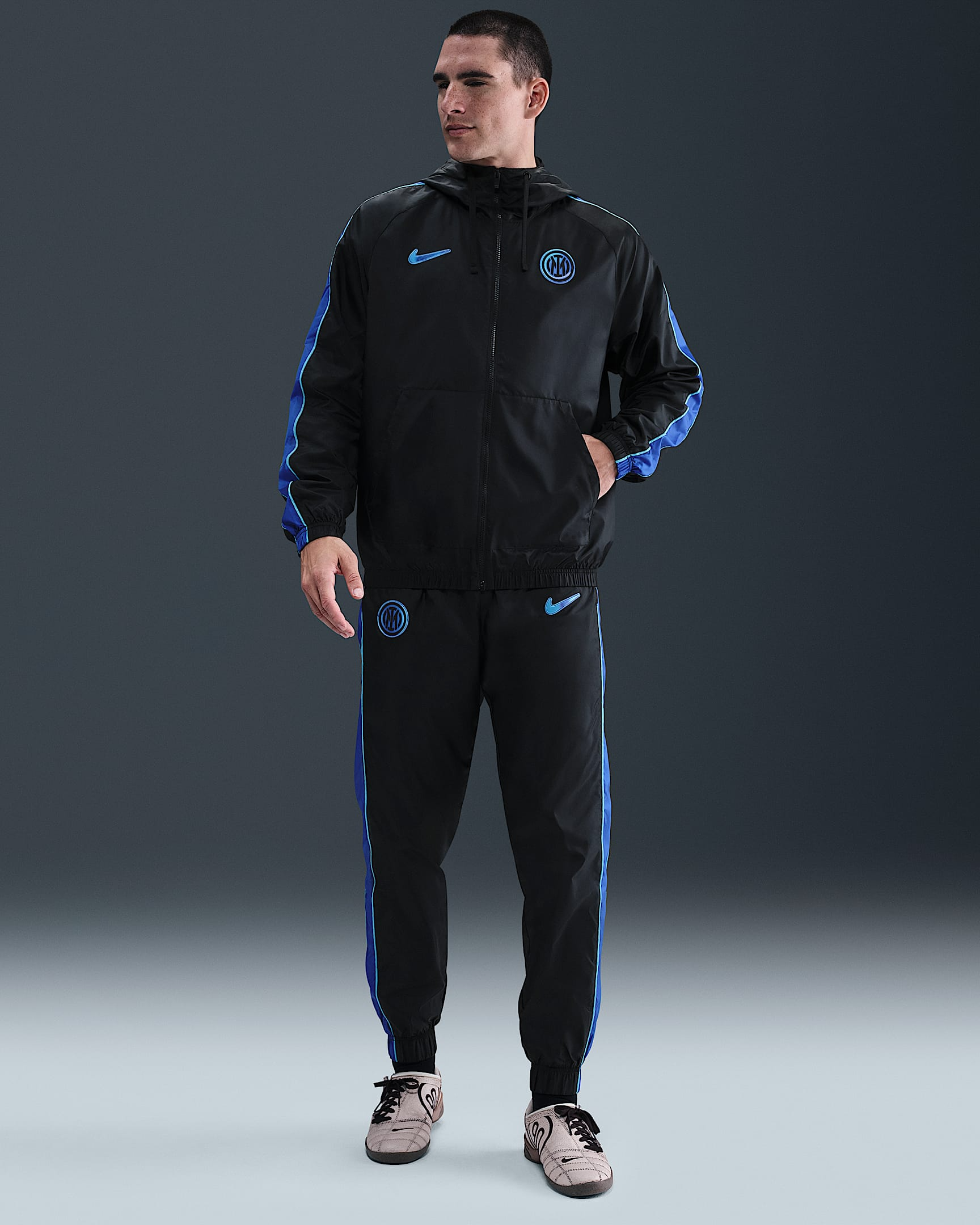 Inter Sport Essentials HM3470 010 NIKE 
