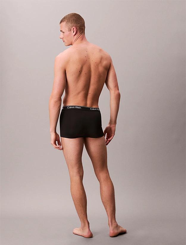 Boxer a vita bassa in confezione da 3 - Microfibre Stretch LV00NB4409 UB1 CALVIN KLEIN 