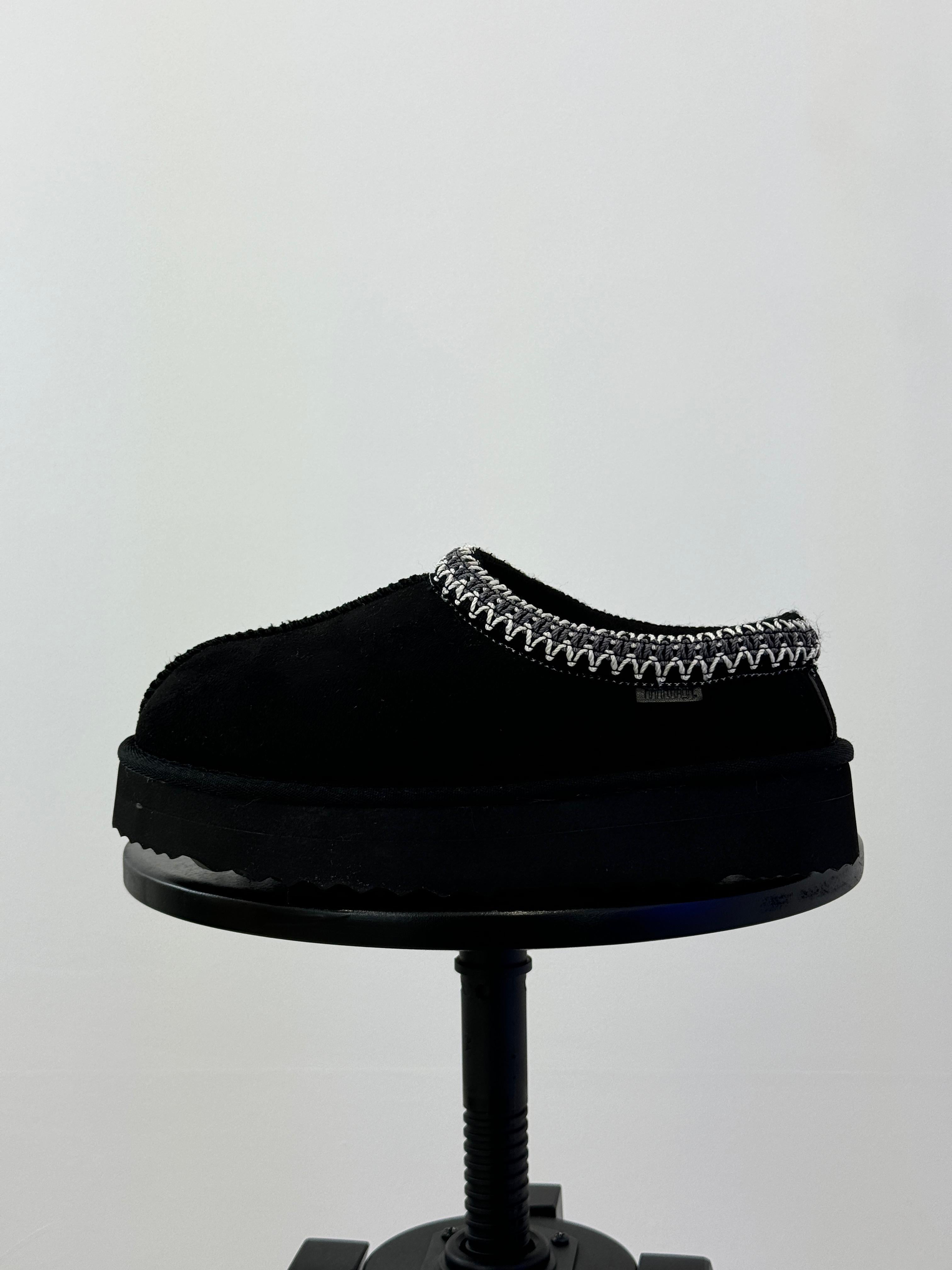Stivaletto da donna 59561 NUEZ NEGRO MTNG 