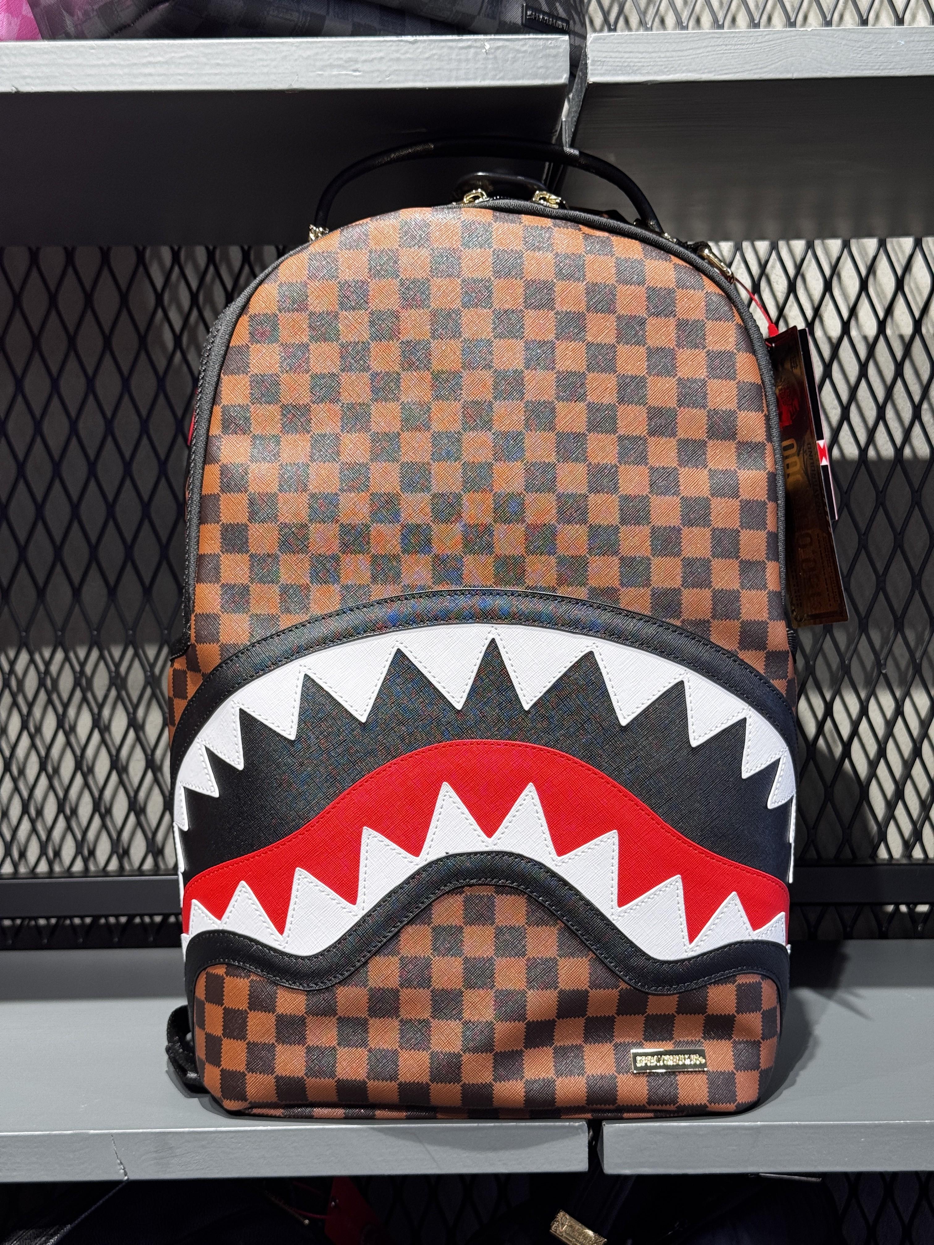 Sawtooth Sharks In Paris Dlxsv Backpack 910B7200 NSZ SPRAYGROUND 