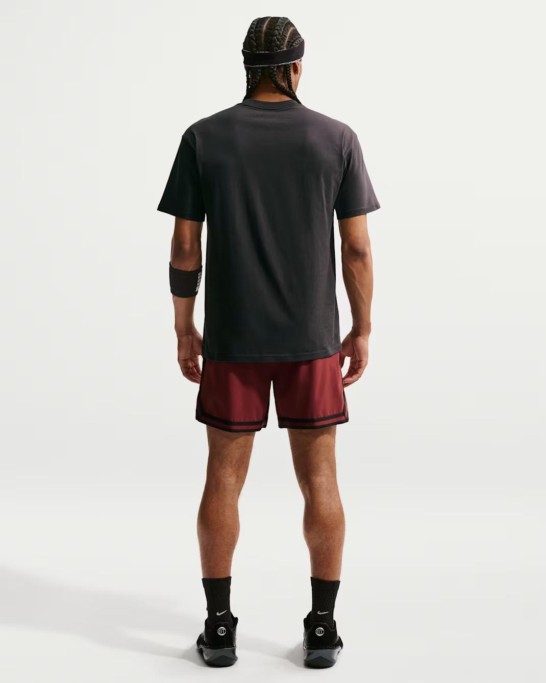 Nike Tee II0681 045 NIKE 