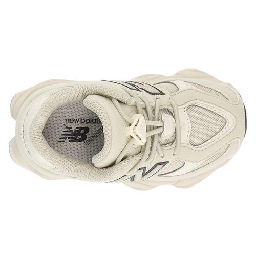 New Balance 9060 I9060 2EA NEW BALANCE 