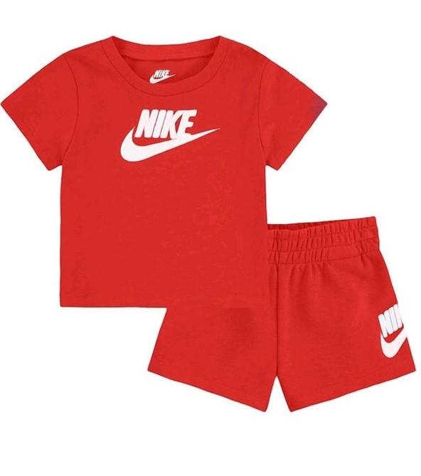 Club Tee