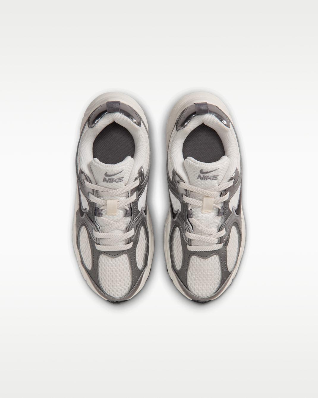V5 Runner HQ6412 003 NIKE 