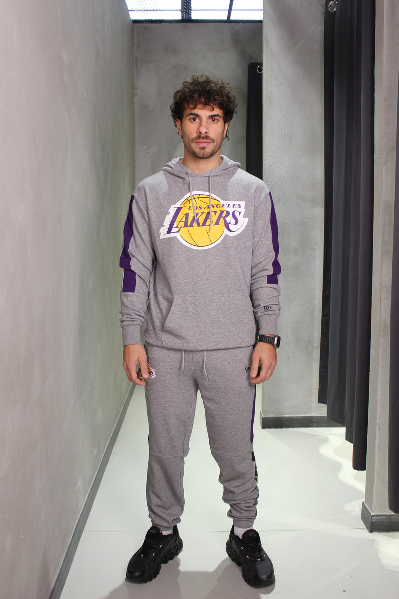 Sudadera con capucha y bloques de color