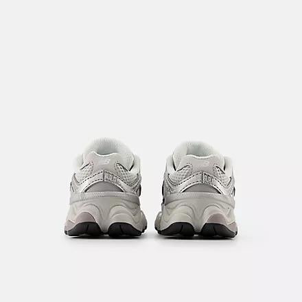 New Balance 9060 I9060 6FB NEW BALANCE 