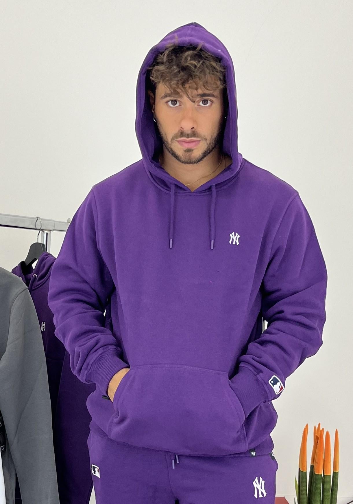 Runner emb burnside NYY 584292GP GRAPE 47 BRAND 