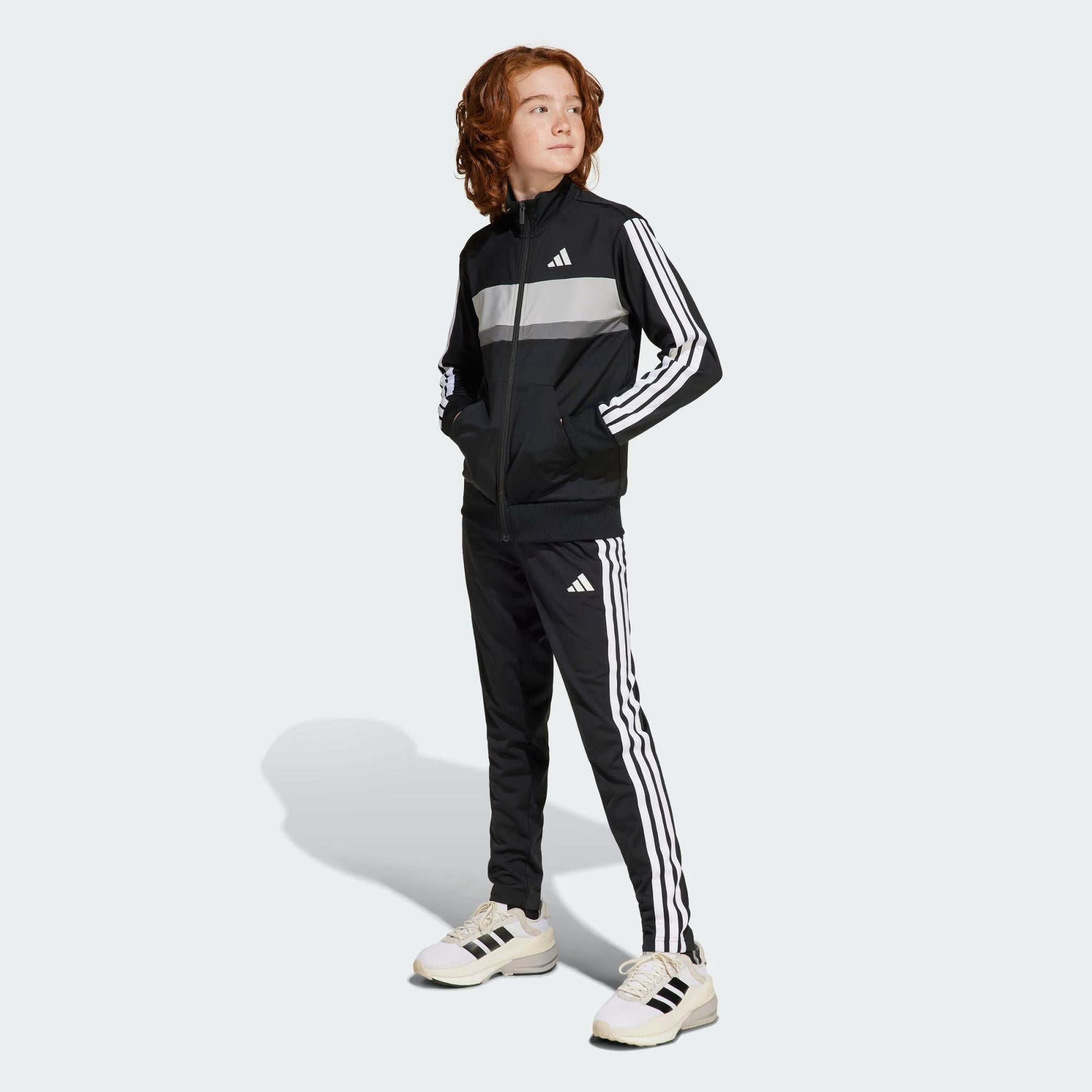 Essential JY0509 UNI ADIDAS 