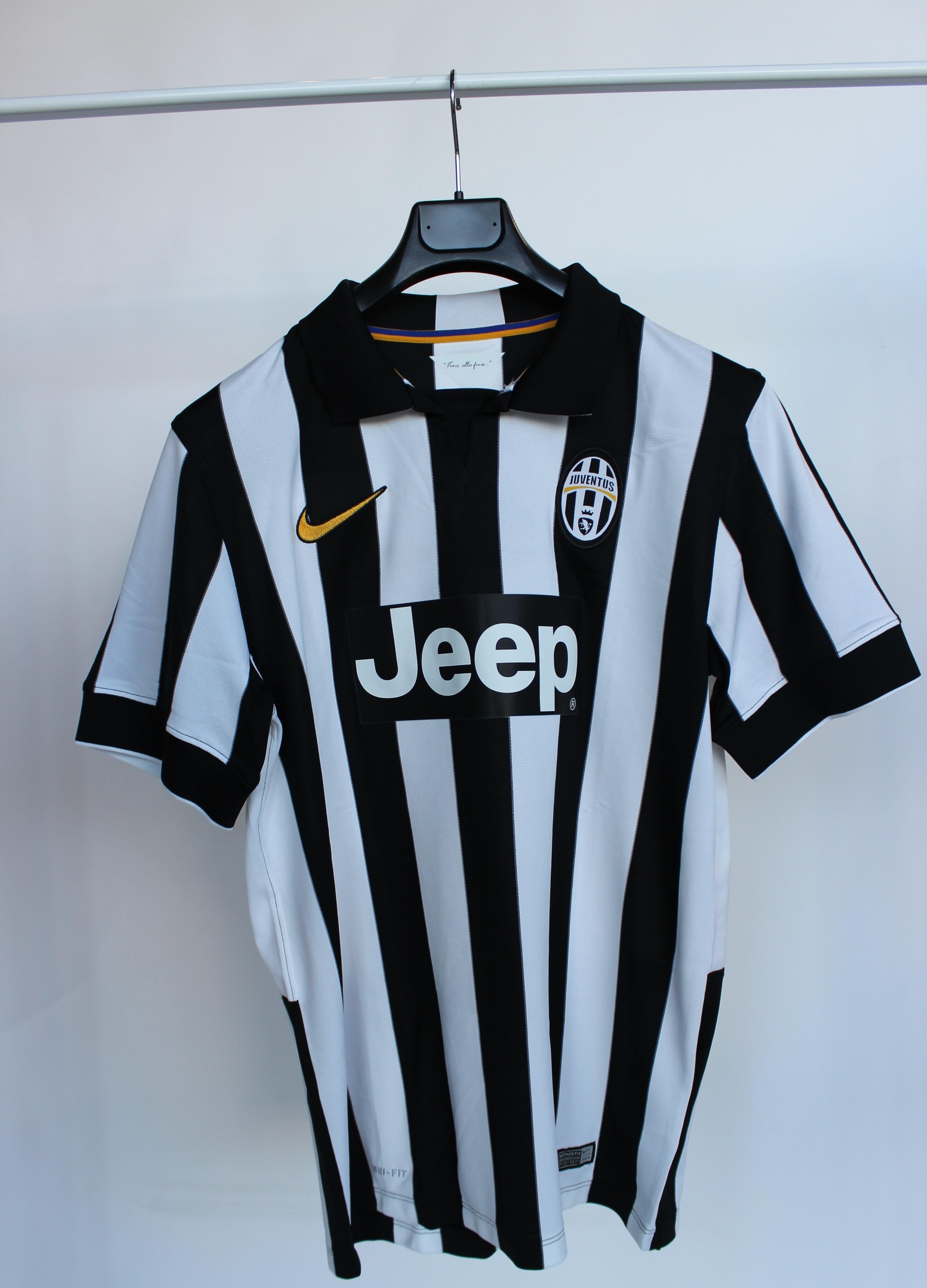 2014-2015 Juventus Home Replica 611079 106 NIKE 
