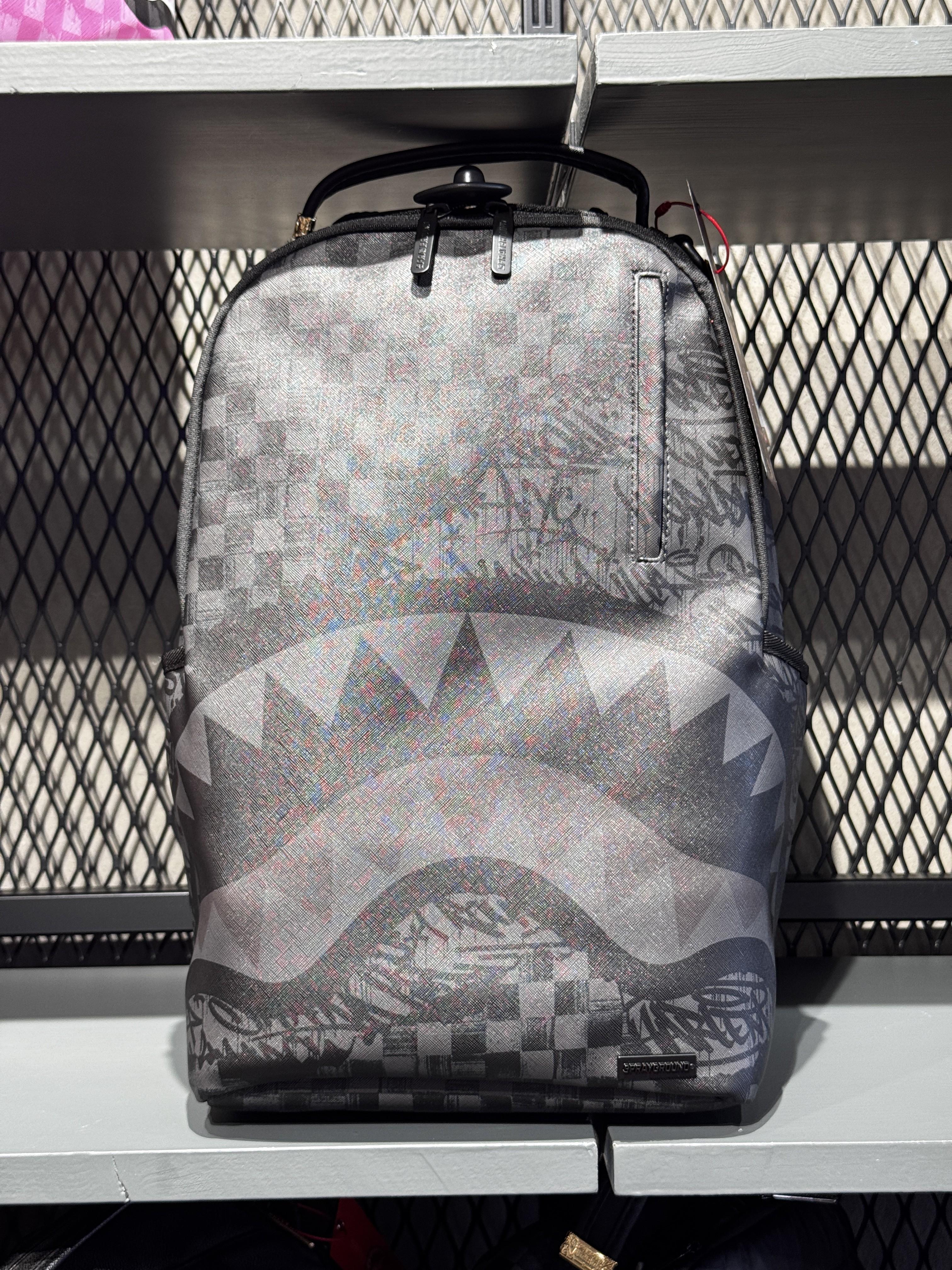 Torn Graff Check Dlxsv Backpack 910B7055 NSZ SPRAYGROUND 