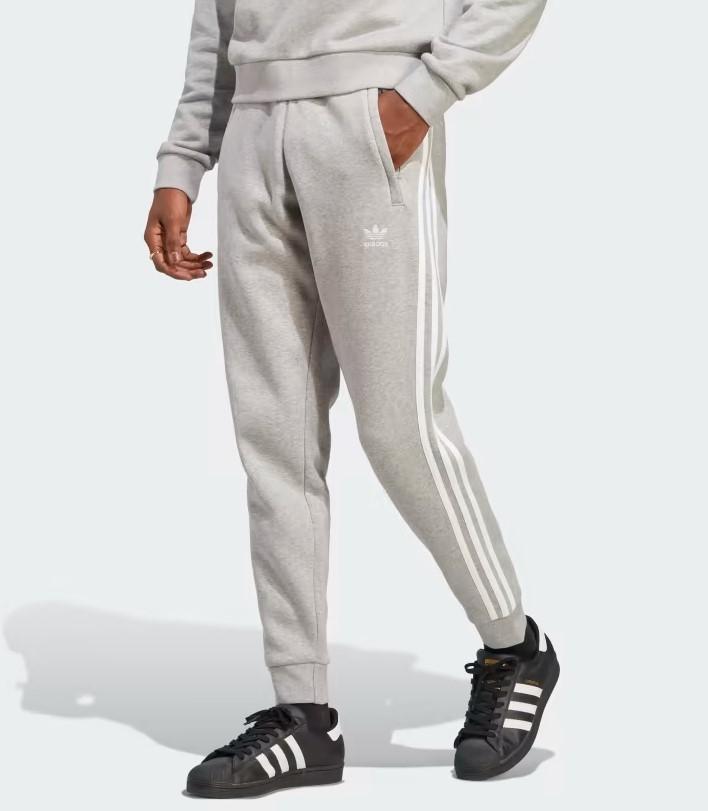 3 STRIPES