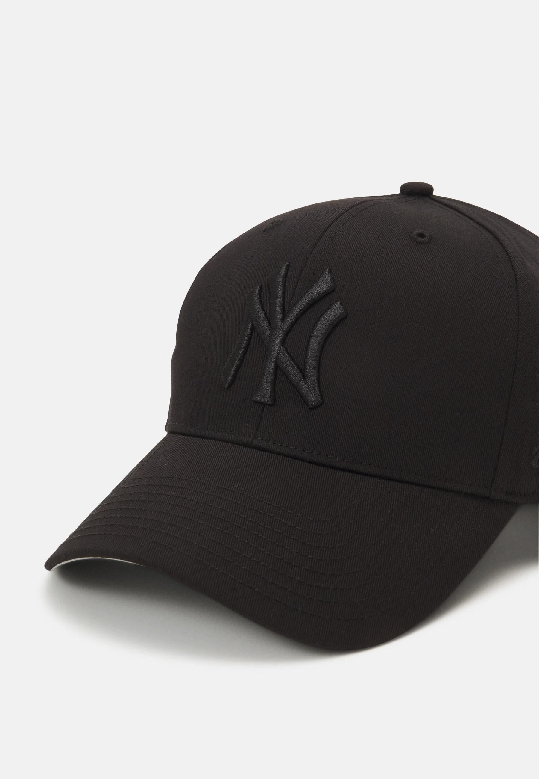 Basic New York Yankees B-RAC17CTP BKA CALIFORNIA 