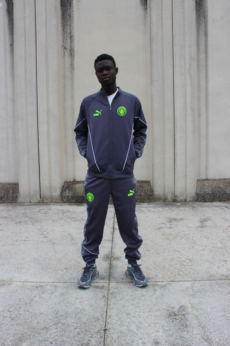 Tracksuit Anthem