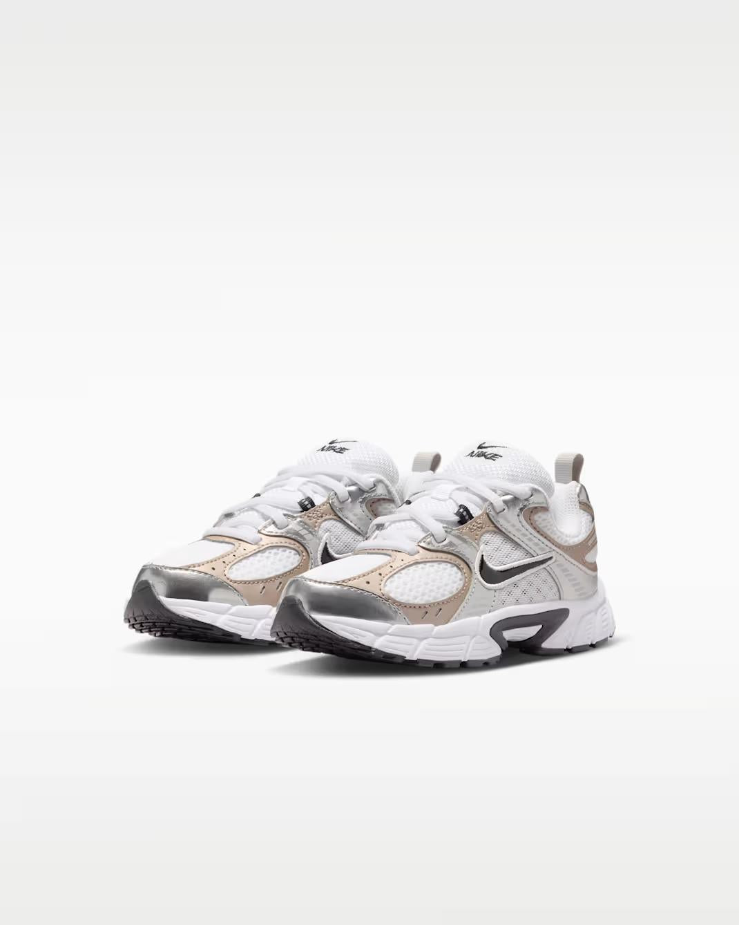 Nike V5 IR2305 100 NIKE 