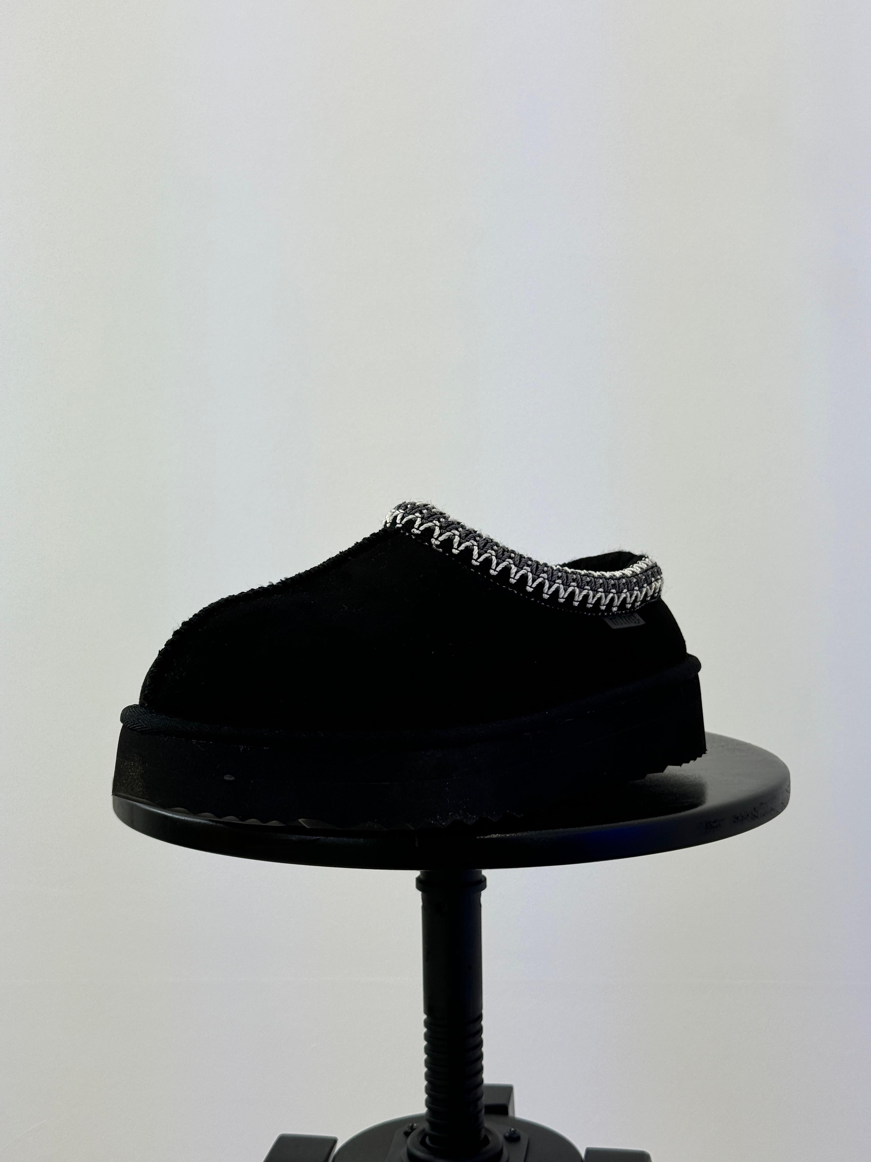 Stivaletto da donna 59561 NUEZ NEGRO MTNG 