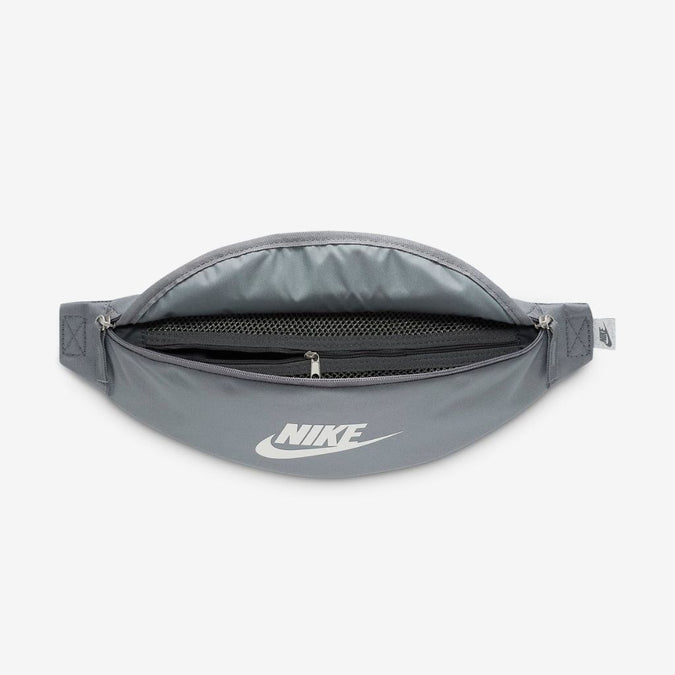 NIKE DB0490084