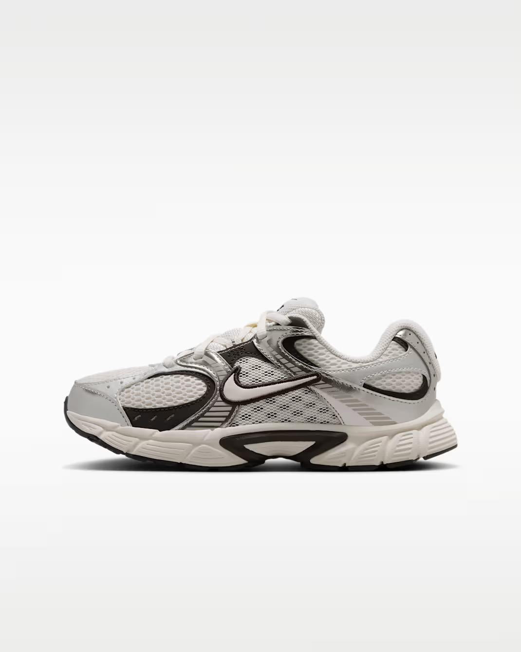 V5 Rnr HQ6411 005 NIKE 