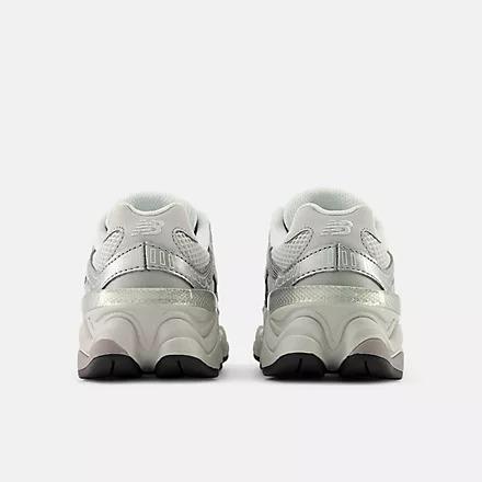 New Balance 9060 P9060 9XP NEW BALANCE 