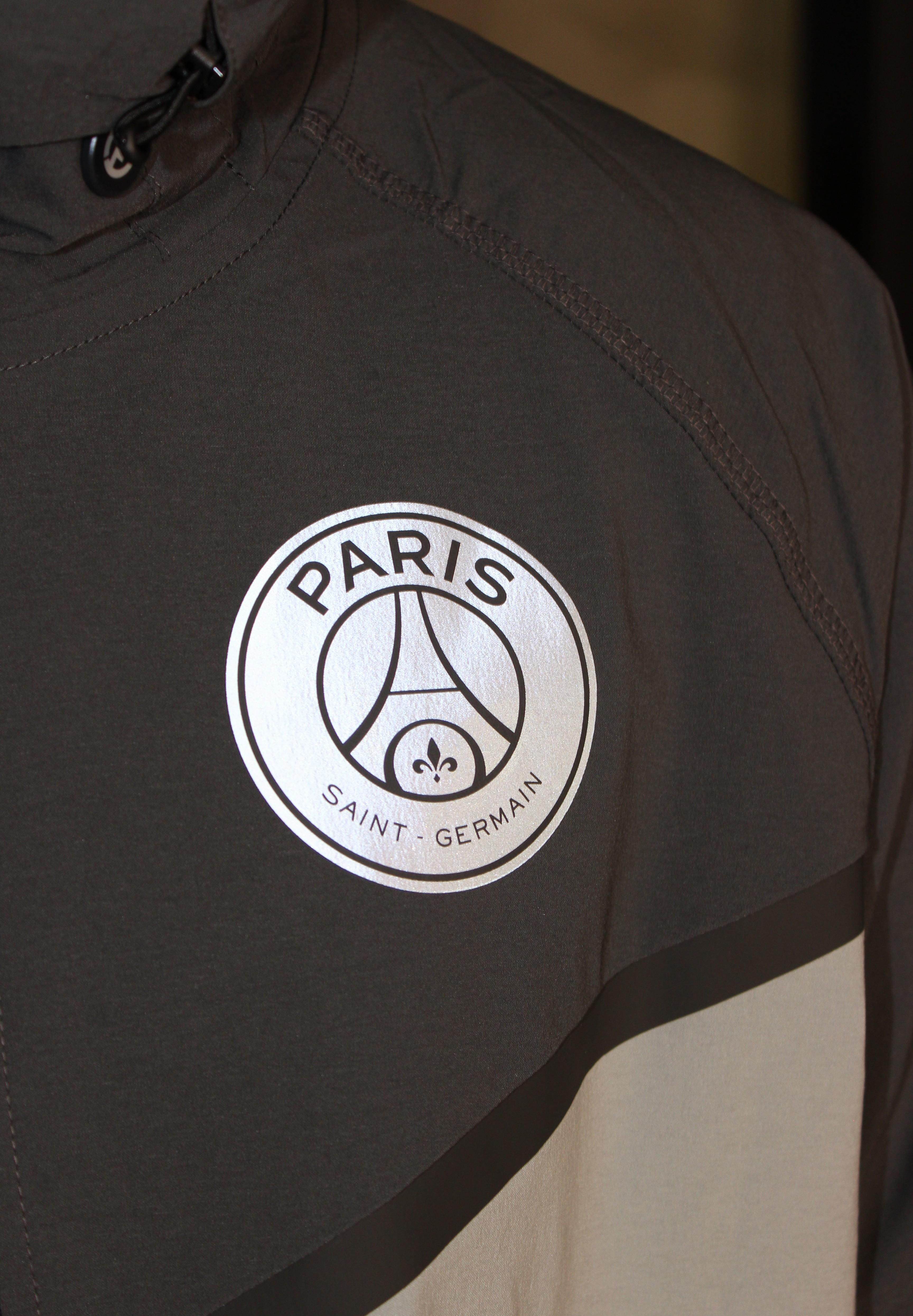 Paris Saint-Germain Tracksuit HQ4981 060 NIKE 